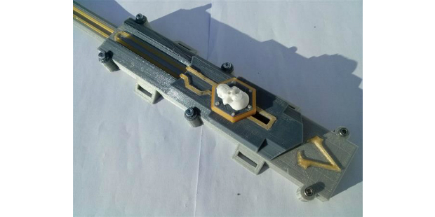 Português usa impressão 3D para recriar arma de videojogo