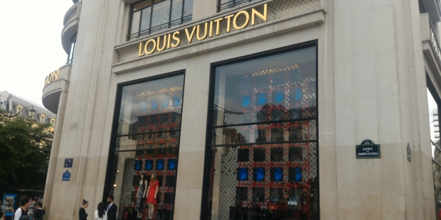 Louis Vuitton recruta em Portugal